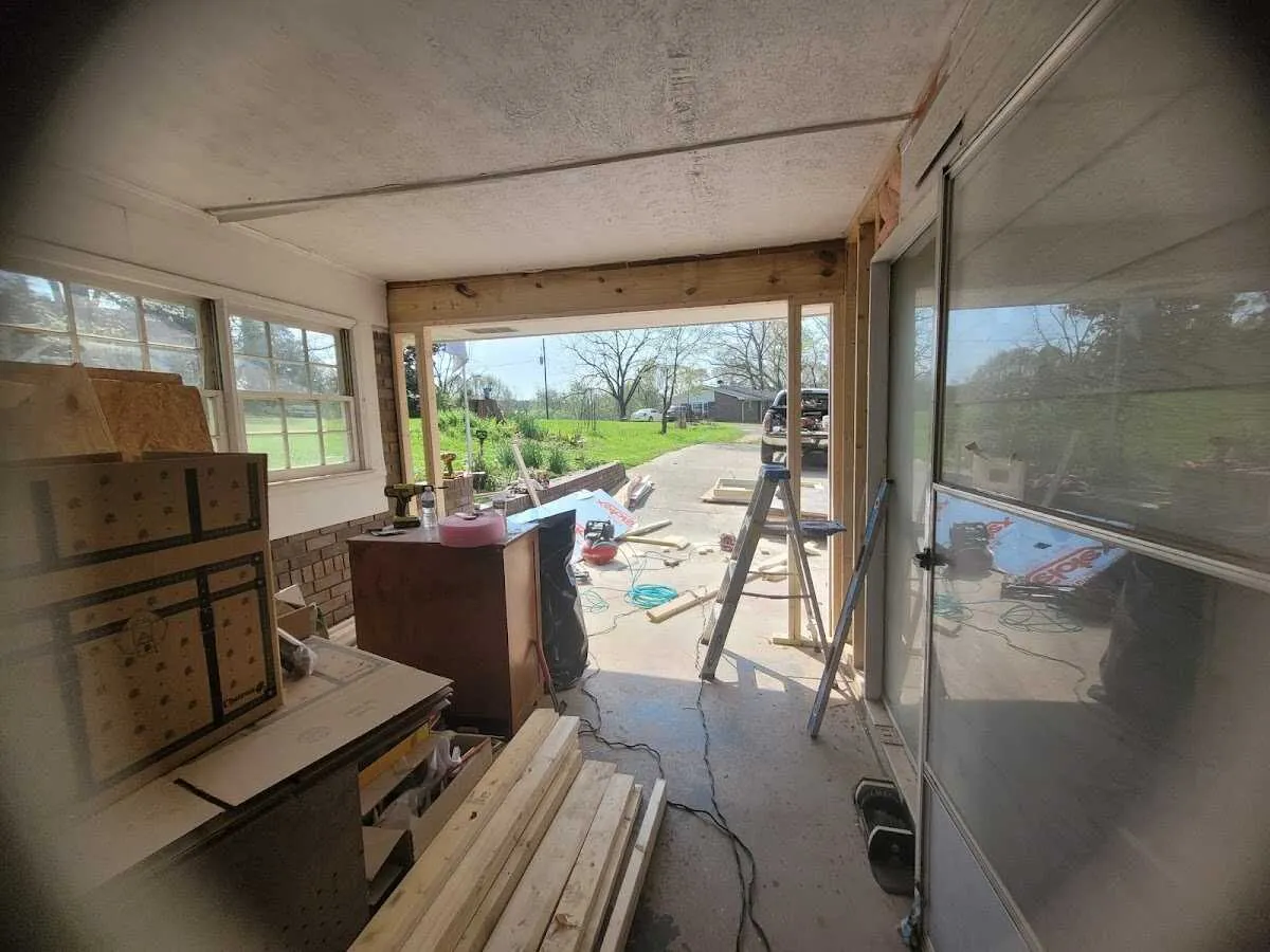 Air movers and dehumidifier for Drying & Dehumidification in Linton